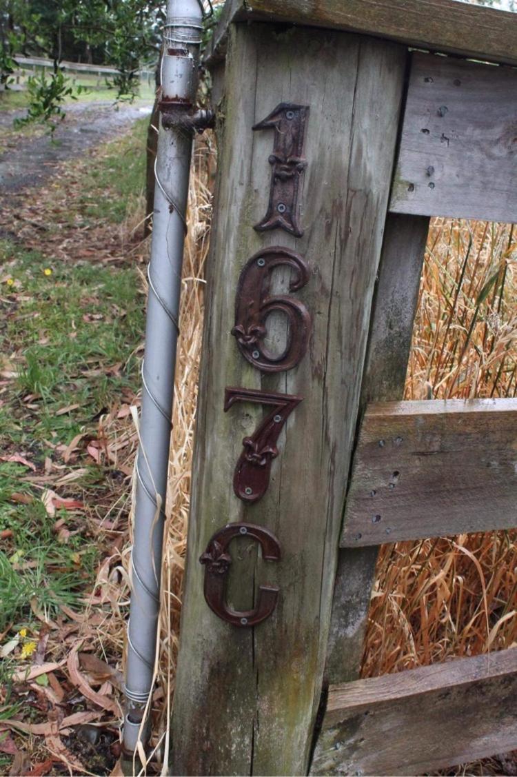 Maymorn Orchard Suites Upper Hutt Esterno foto